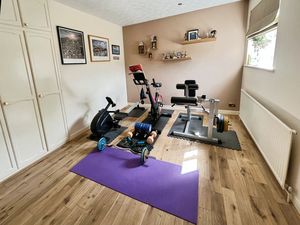 Bedroom 4- click for photo gallery